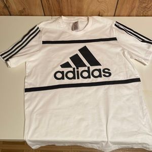 Adidas Tshirt